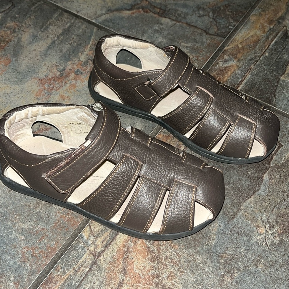 Kai by see Kai run sandals brown leather fisherman sz 12 toddler